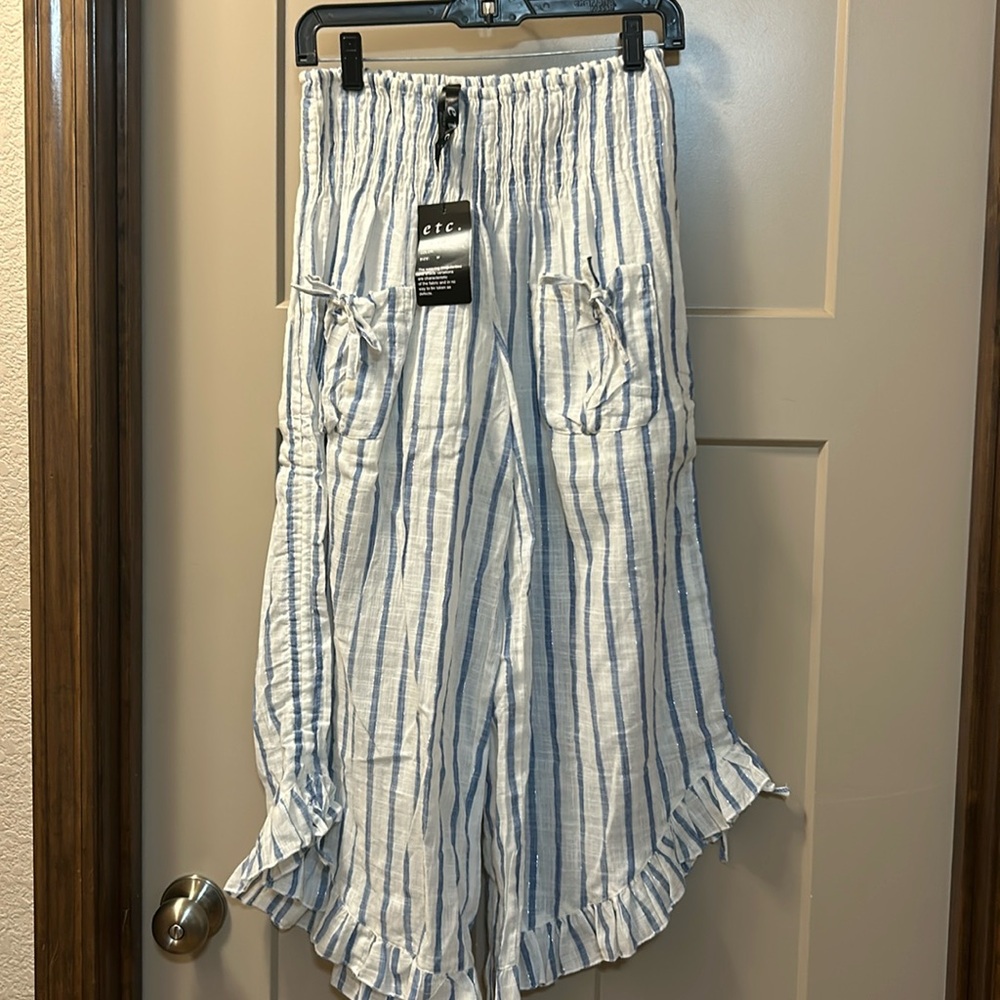 NWT Lounge pants - Medium Women's flowy pants